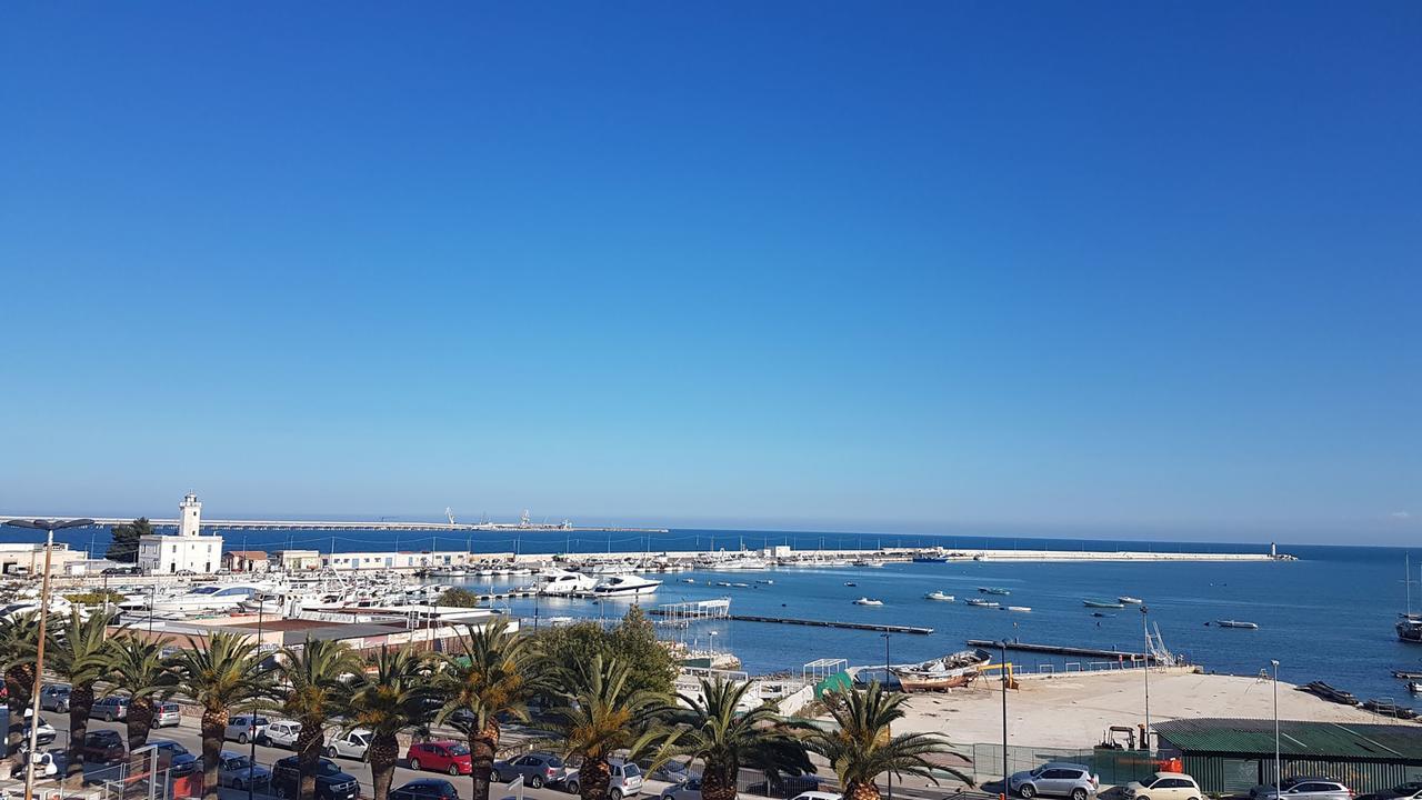 Terrazza Diomede- Manfredi Homes & Villas Manfredonia Eksteriør billede